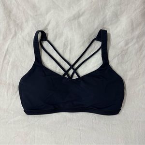 Lululemon Sorts Bra